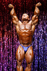 1142713370_lee-priest.jpg