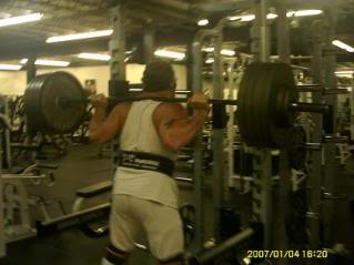 435Squat007.jpg
